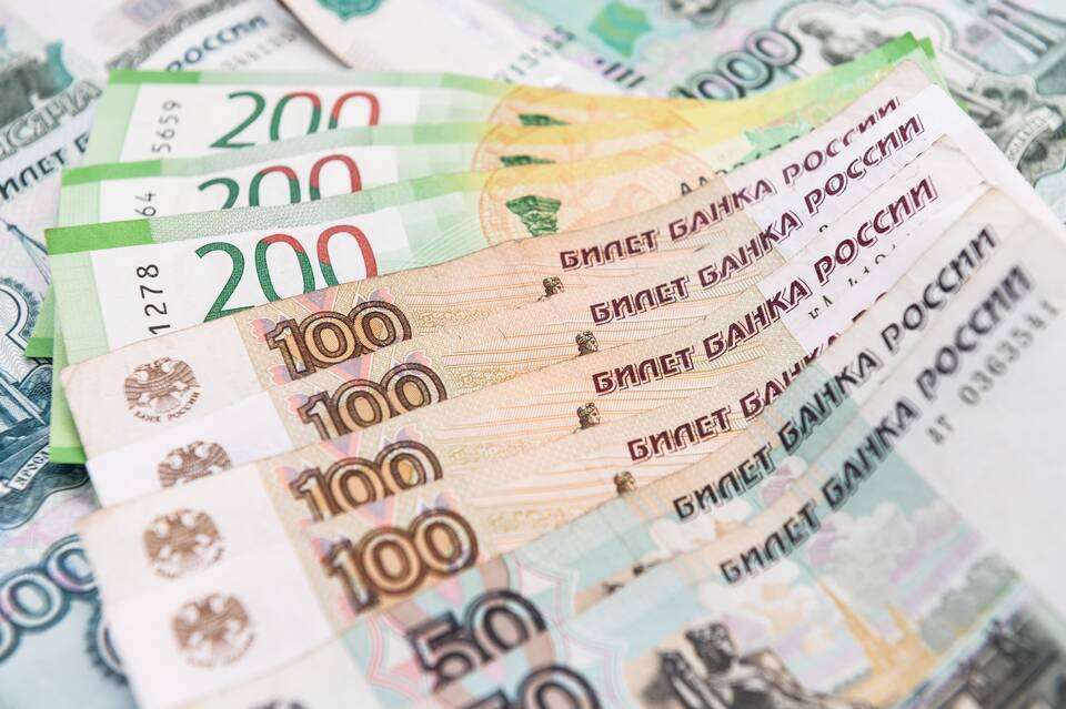 Как хранить деньги в валюте: полное руководство